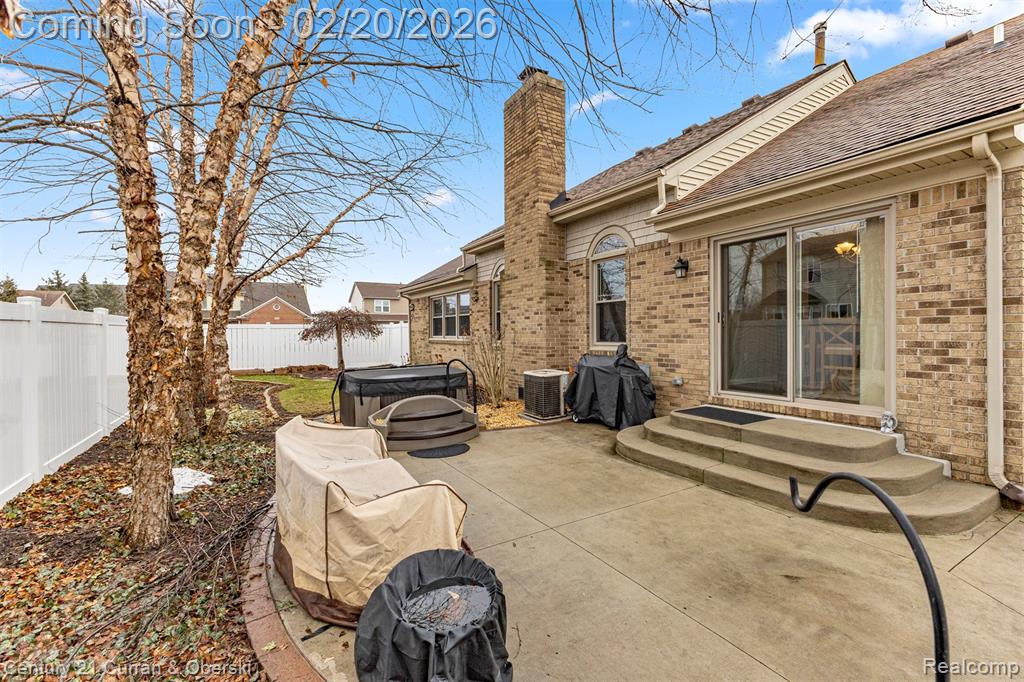 26802 Inverness Street, Woodhaven, MI 48183 — Photo 36