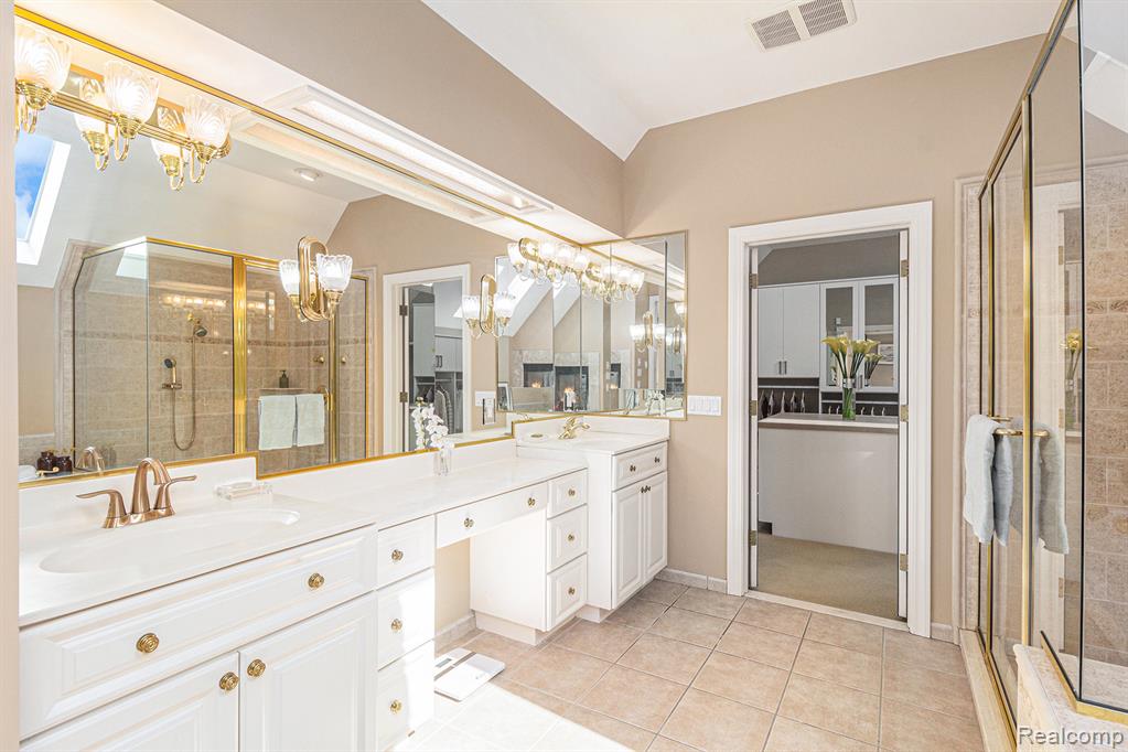 2115 Stonebridge Drive S, Ann Arbor, MI 48108 — Photo 31
