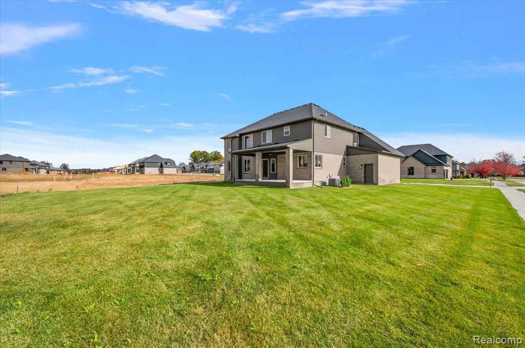 50437 MISTWOOD Drive, Macomb, MI 48042 — Photo 65