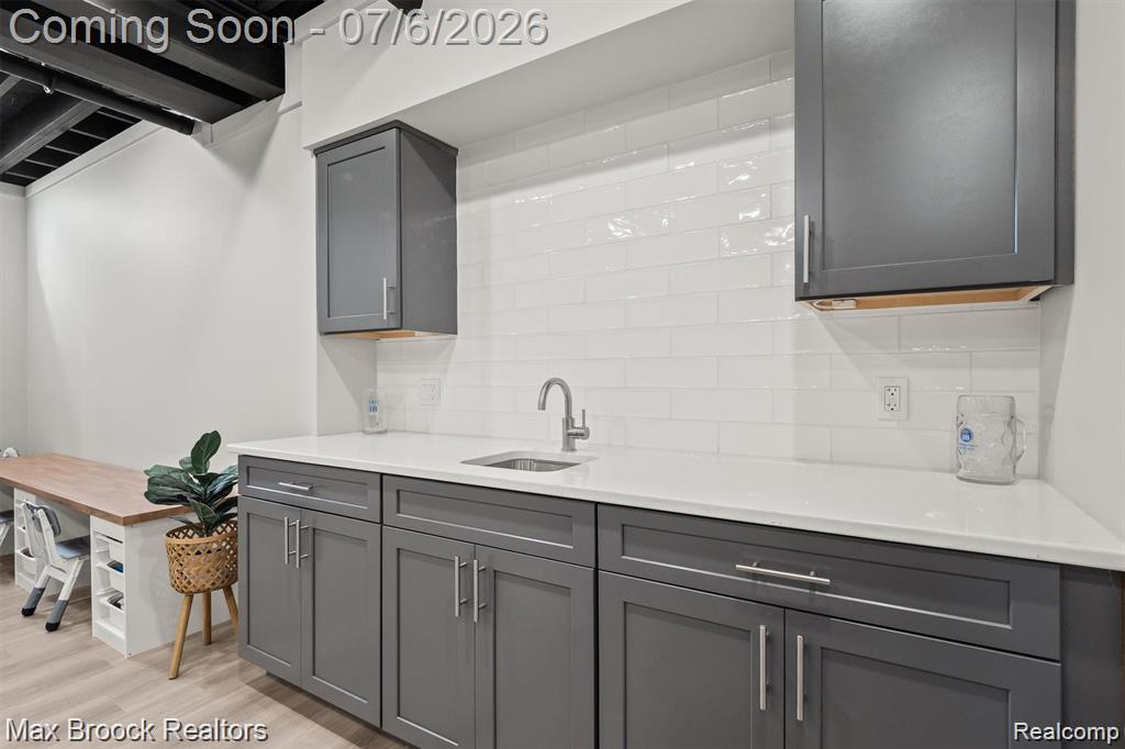 402 N Alexander Avenue, Royal Oak, MI 48067 — Photo 24