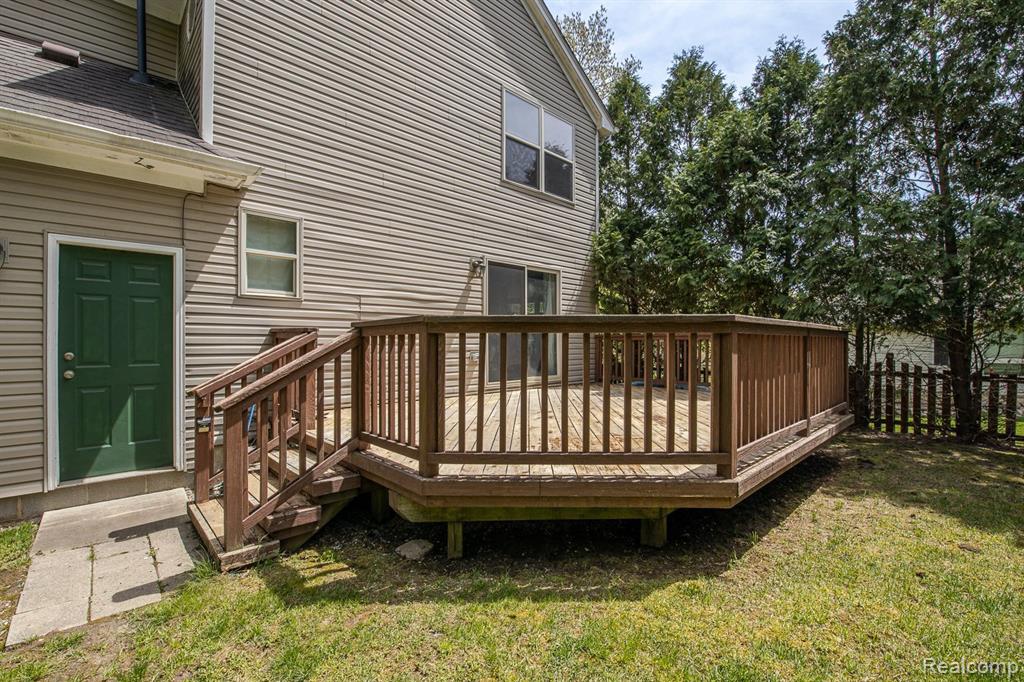 880 Frank Road, Lake Orion, MI 48362 — Photo 40