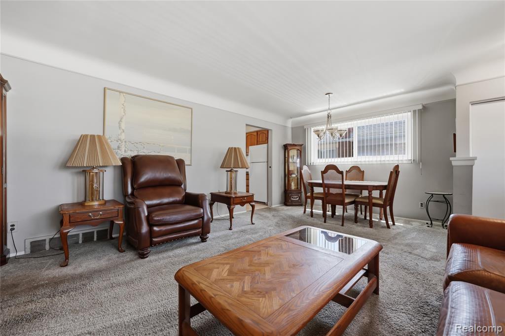 28832 Los Olas Drive, Warren, MI 48093 — Photo 4