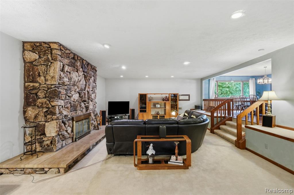 11034 Grand River Road, Brighton, MI 48116 — Photo 13