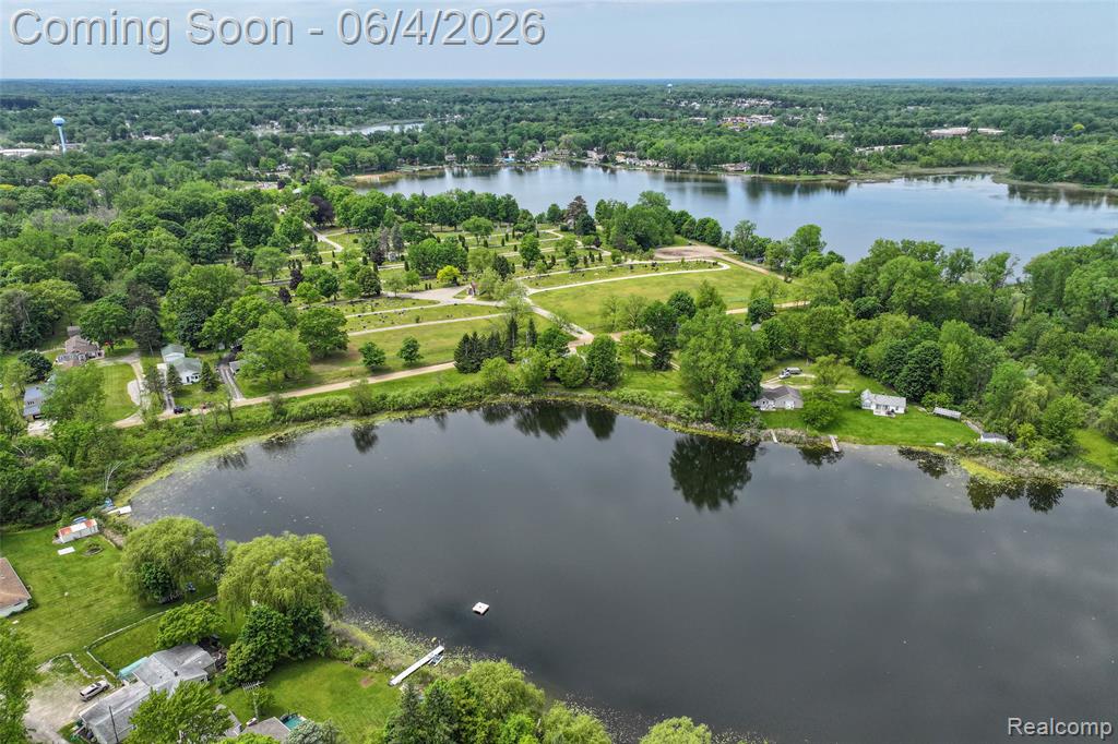 422 East Road, Holly, MI 48442 — Photo 48
