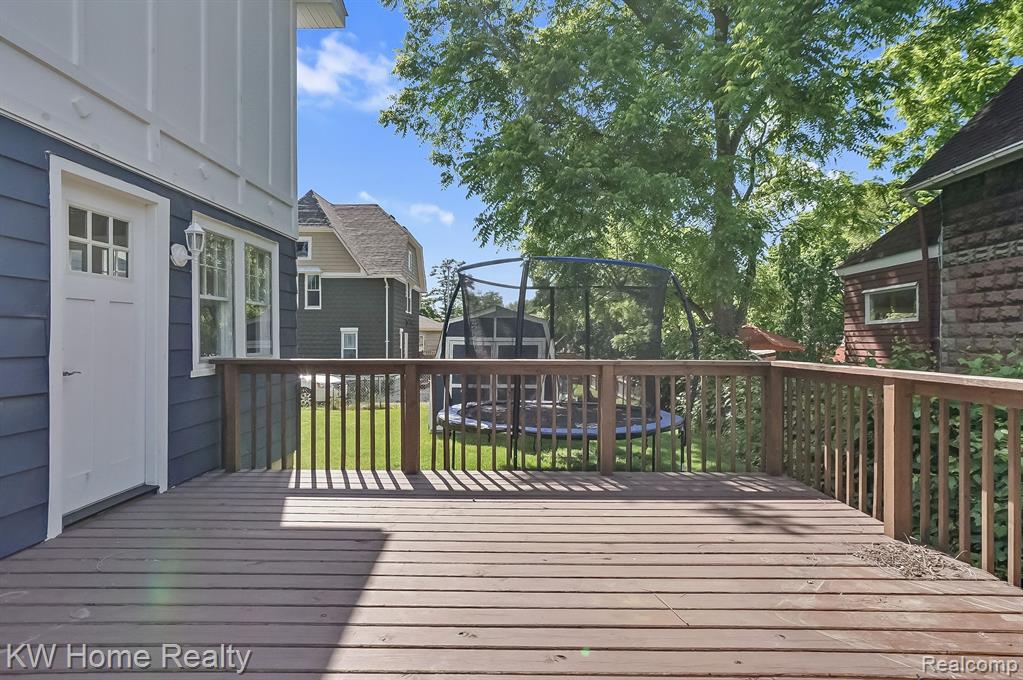 207 E SHERMAN Street, Holly, MI 48442 — Photo 27