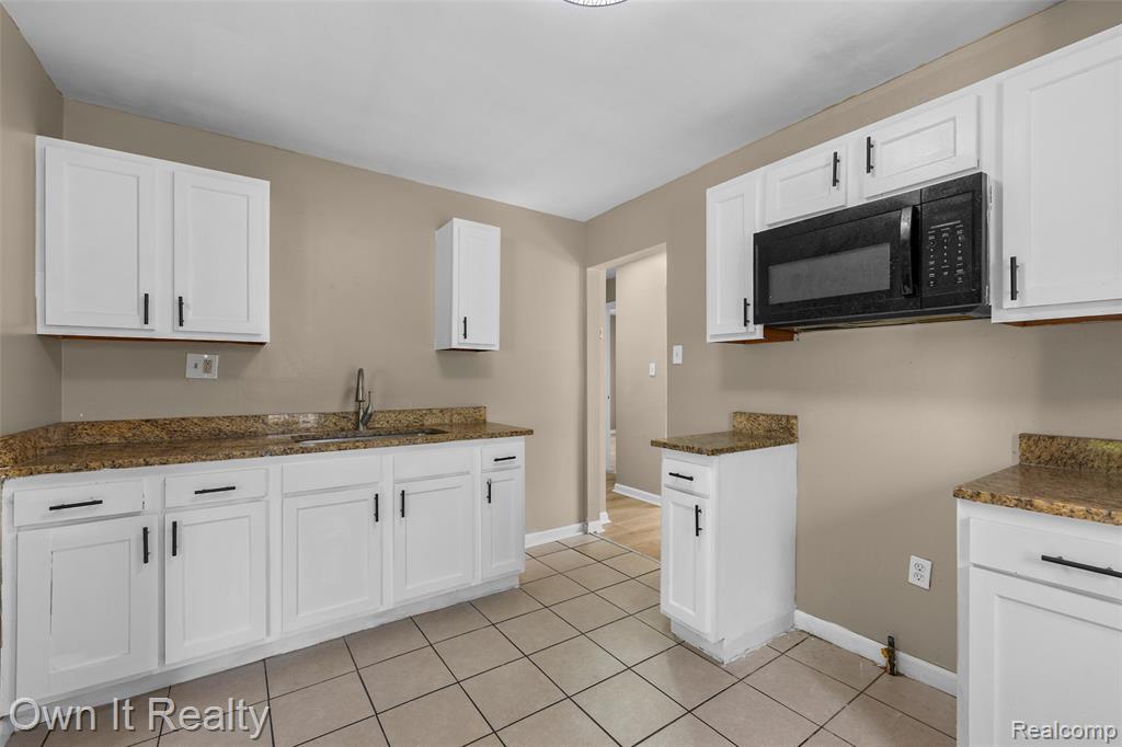6459 Brace Street, Detroit, MI 48228 — Photo 5
