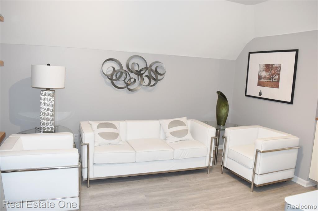 43513 Pendleton Circle, Sterling Heights, MI 48313 — Photo 18