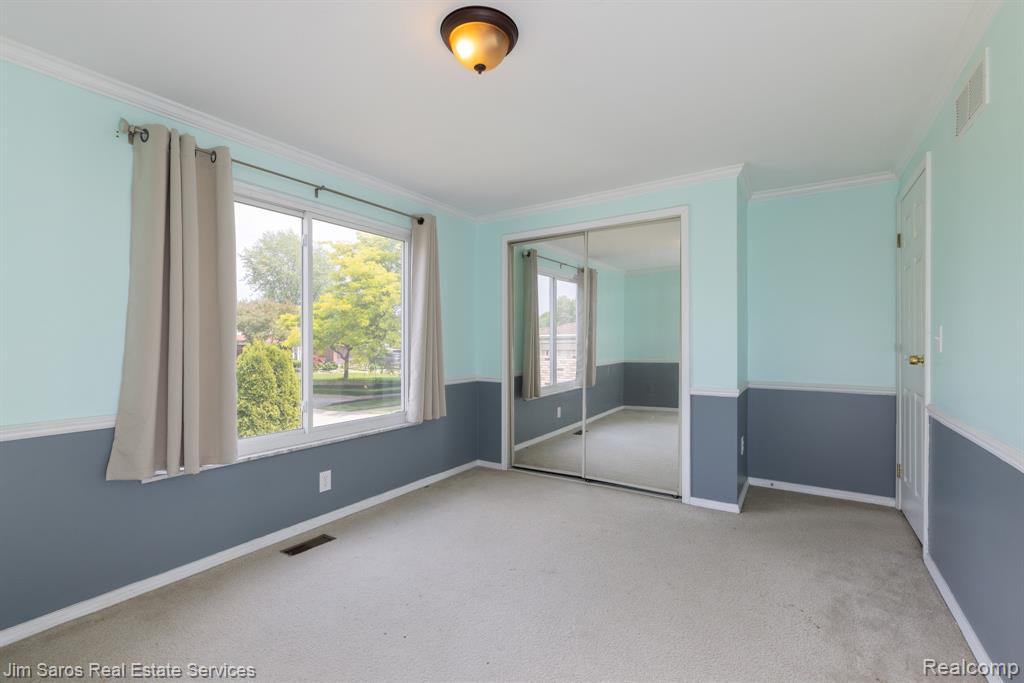47425 Barbara Road, Macomb, MI 48044 — Photo 14