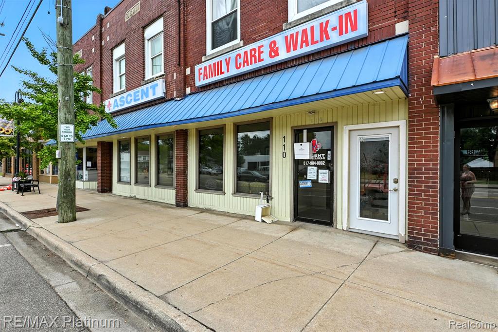 110 W Grand River Road, Webberville, MI 48892 — Photo 2