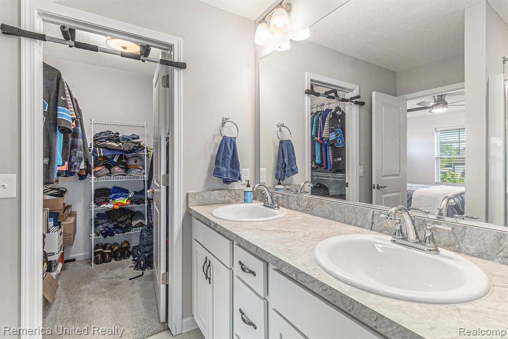 631 Grafton Lane, Howell, MI 48855 — Photo 16