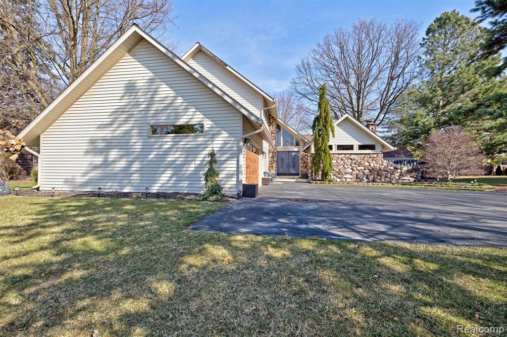 4704 CRUTCHFIELD Drive, Saginaw, MI 48638 — Photo 62