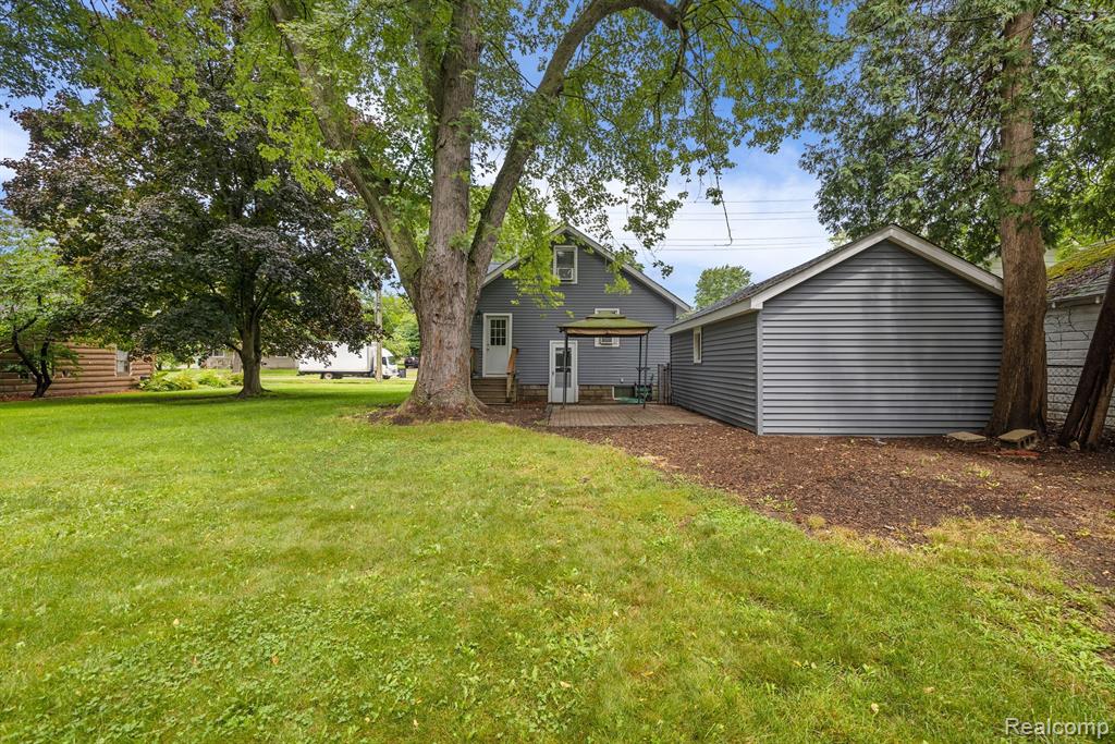 536 ATWATER Street, Lake Orion, MI 48362 — Photo 38