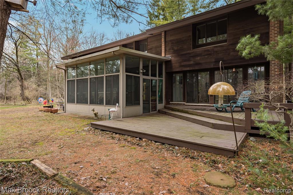 32674 Bingham Lane, Bingham Farms, MI 48025 — Photo 65
