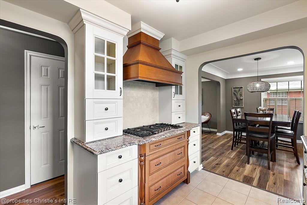 37912 Pointe Rosa Street, Harrison Township, MI — Photo 31