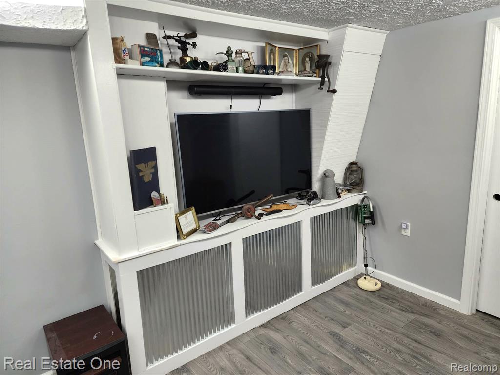 759 Chippewa Street, Mount Clemens, MI 48043 — Photo 23