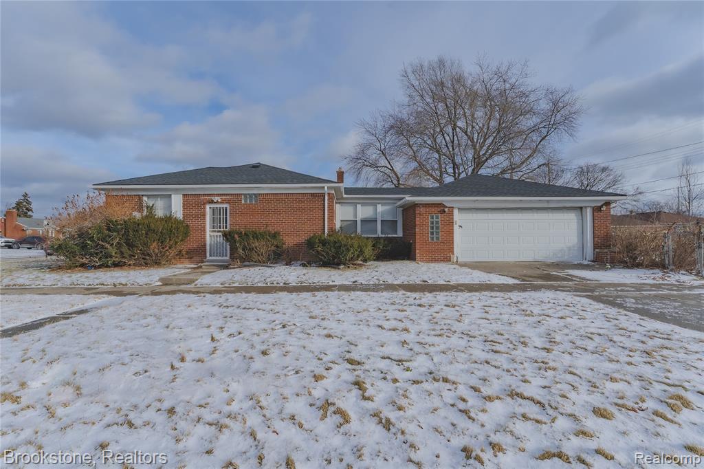 17006 Juliana Avenue, Eastpointe, MI 48021 — Photo 3