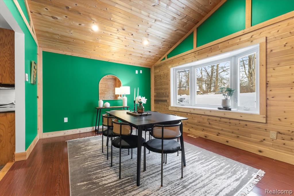 9240 Allen Road, Clarkston, MI 48348 — Photo 27