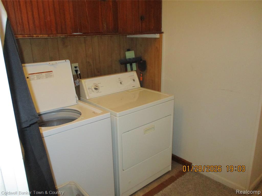 435 E Grand River Avenue, Fowlerville, MI 48836 — Photo 10