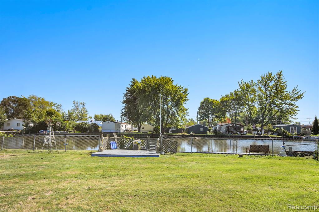 7434 Dyke Road, Clay, MI 48001 — Photo 14