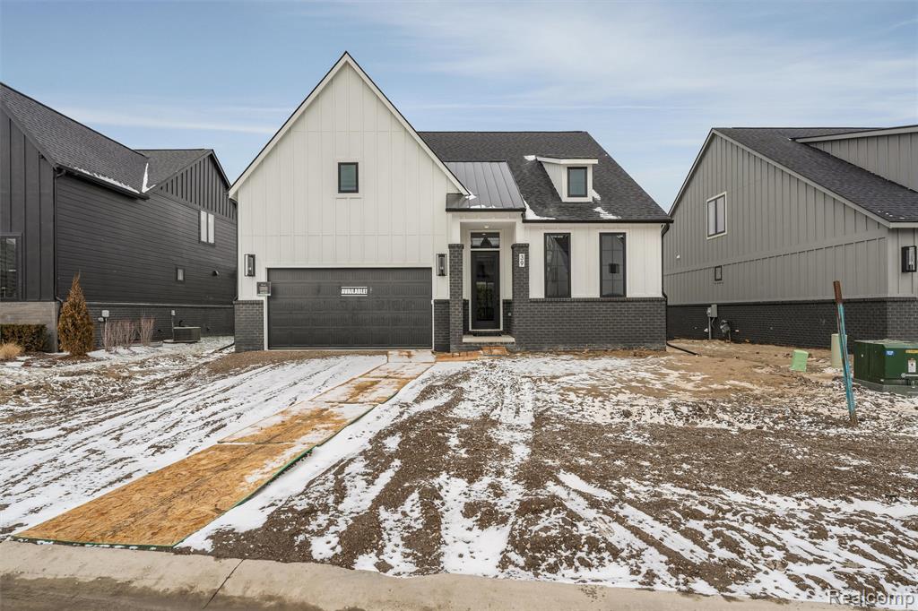 39 South Trail Court, Troy, MI 48083 — Photo 2