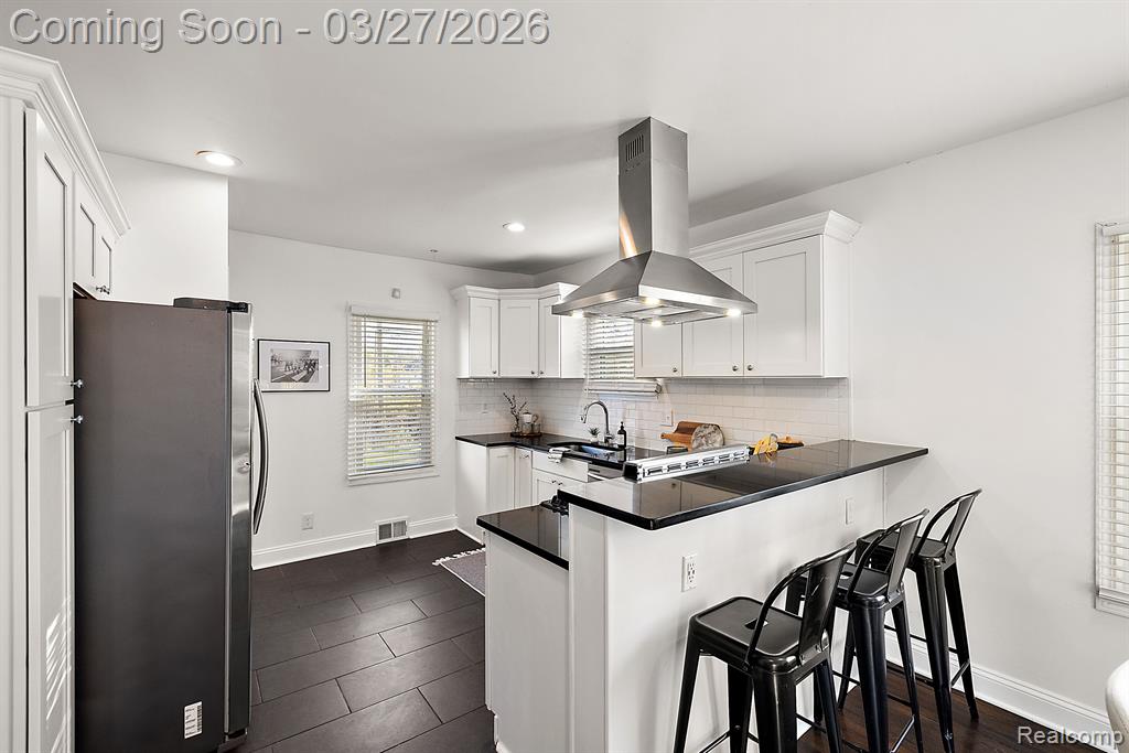 2552 Beals Street, Detroit, MI 48214 — Photo 12