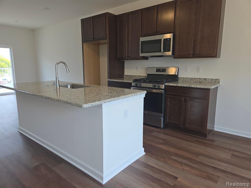 4808 N Ludlow, Troy, MI 48085 — Photo 12
