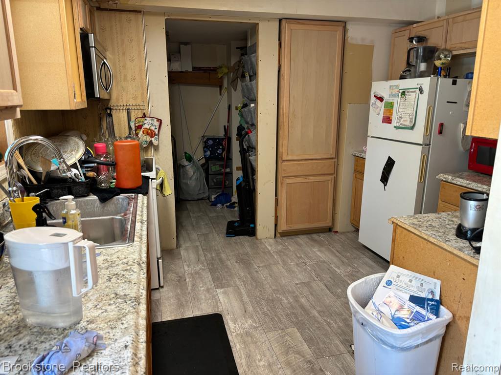 429 HASTINGS Street, Holly, MI 48442 — Photo 10