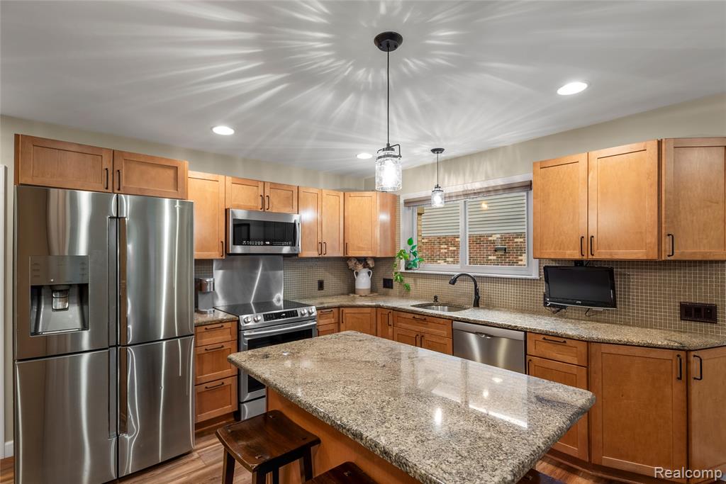 41961 Saltz Road, Canton, MI 48187 — Photo 20