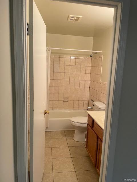 59425 10 MILE Road, South Lyon, MI 48178 — Photo 8