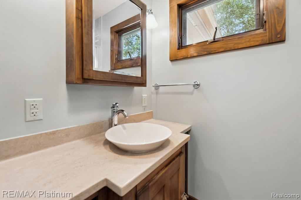 8751 Beechwood Drive, Gregory, MI 48137 — Photo 35