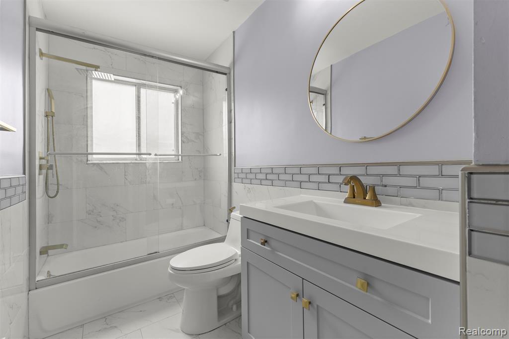 6446 Centralia Street, Dearborn Heights, MI 48127 — Photo 20