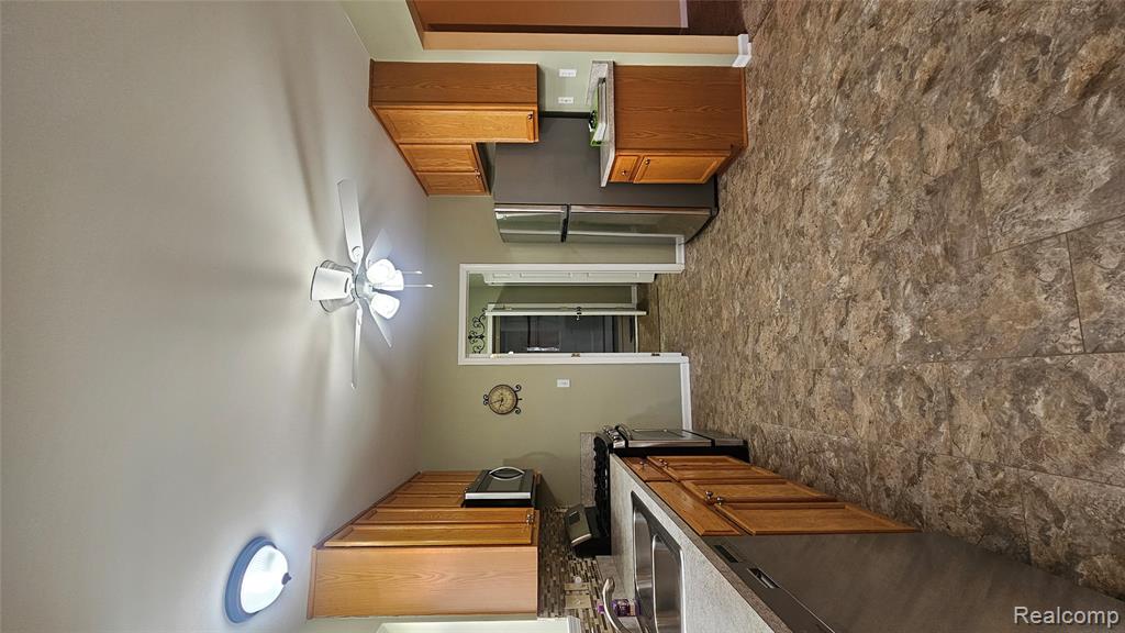 3449 Dewdrop Lane, Howell, MI 48843 — Photo 25