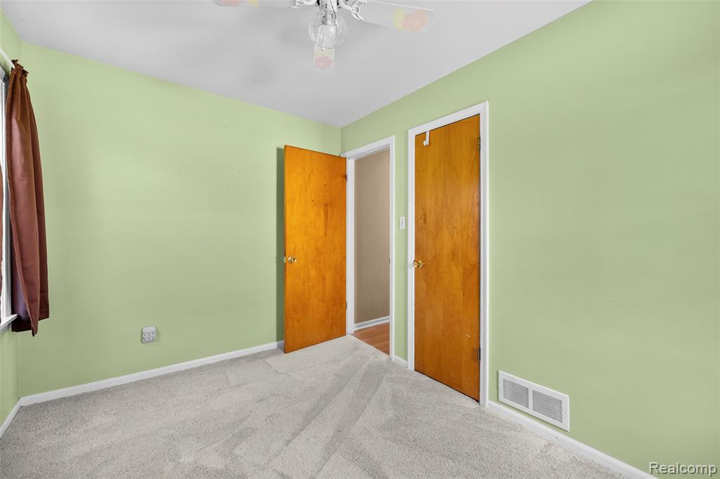 13750 Kingston Street, Oak Park, MI 48237 — Photo 19