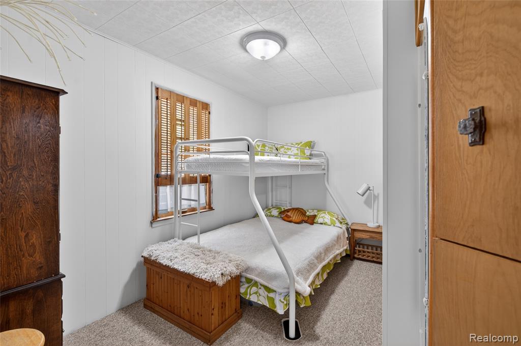 952 Wyman Drive, Waterford, MI 48328 — Photo 21