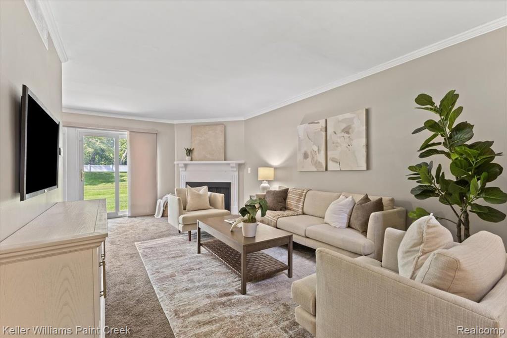 19610 Raleigh Circle N, Southfield, MI 48076 — Photo 7