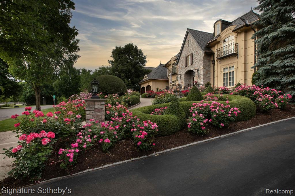 840 Lakeside Drive, Birmingham, MI 48009 — Photo 33