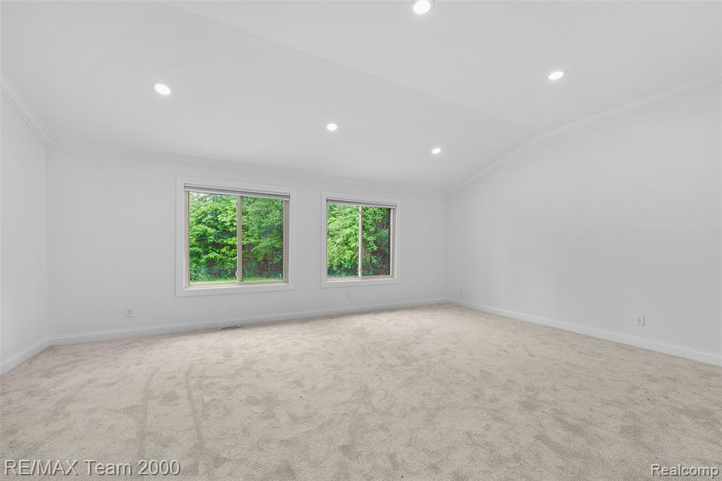 6302 Burger Street, Dearborn Heights, MI 48127 — Photo 33