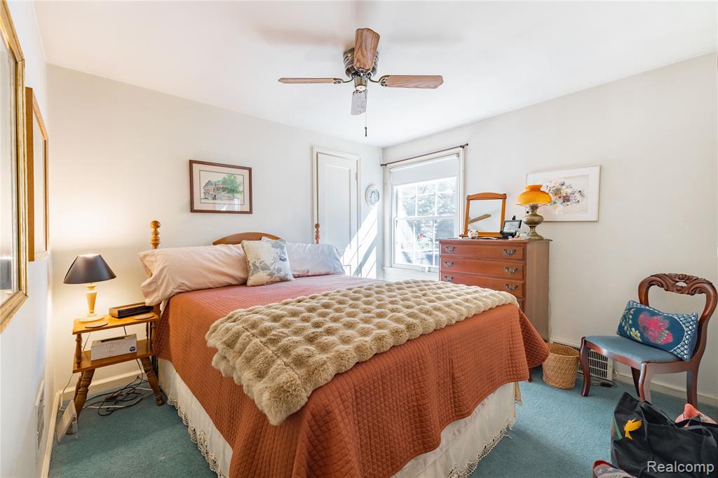 9447 Whitall Lane Road, Grosse Ile, MI 48138 — Photo 17