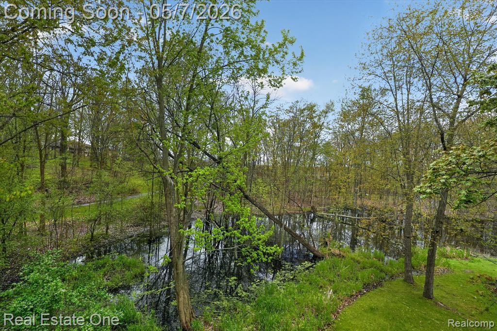 38967 Holsworth Court, Farmington, MI 48331 — Photo 78