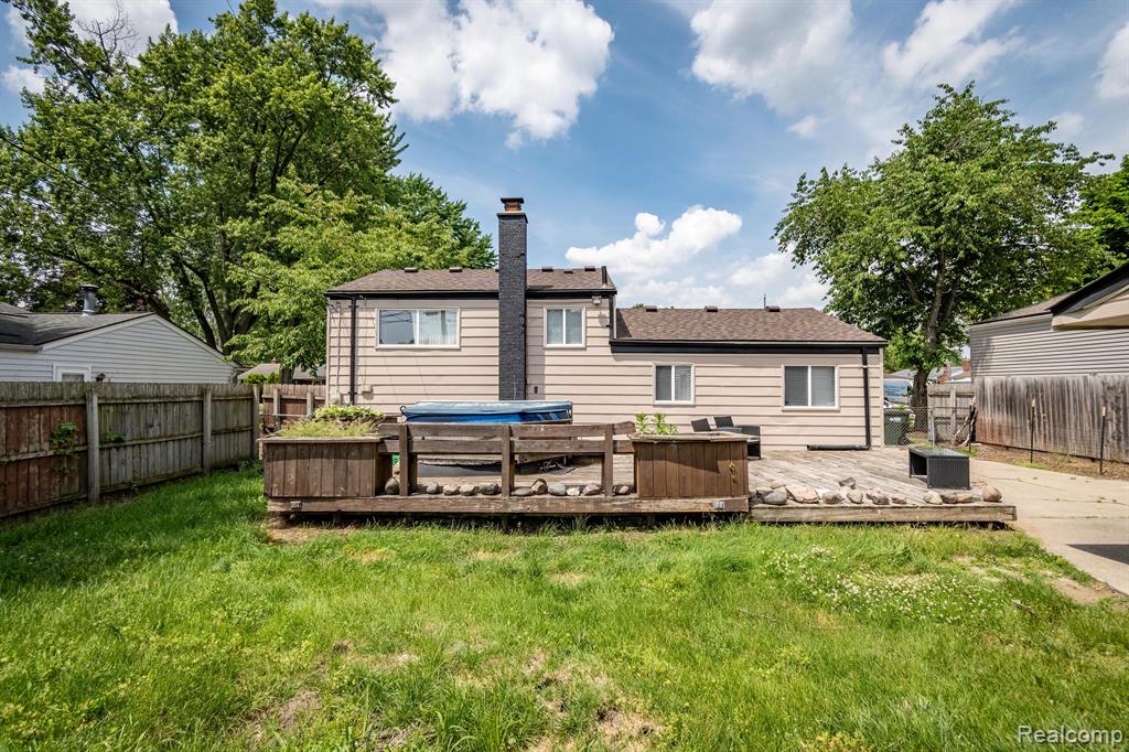 41210 PAIGN Drive, Sterling Heights, MI 48313 — Photo 2