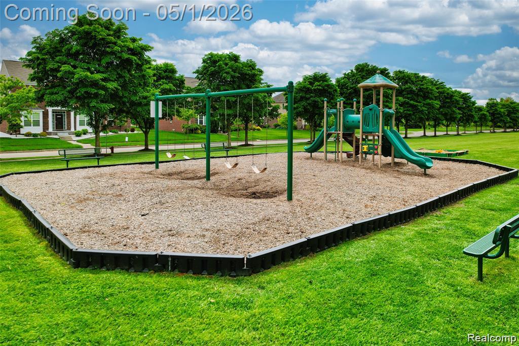 50976 Woodford Drive, Canton, MI 48188 — Photo 33