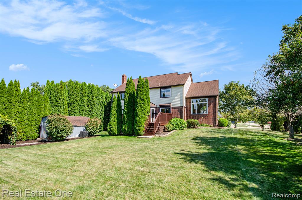 47935 Remington Court, Chesterfield, MI 48047 — Photo 40