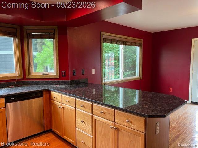 1465 BEACHLAND Boulevard, Keego Harbor, MI 48320 — Photo 15