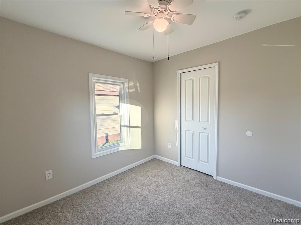 32015 Hazel Street, Rockwood, MI — Photo 23