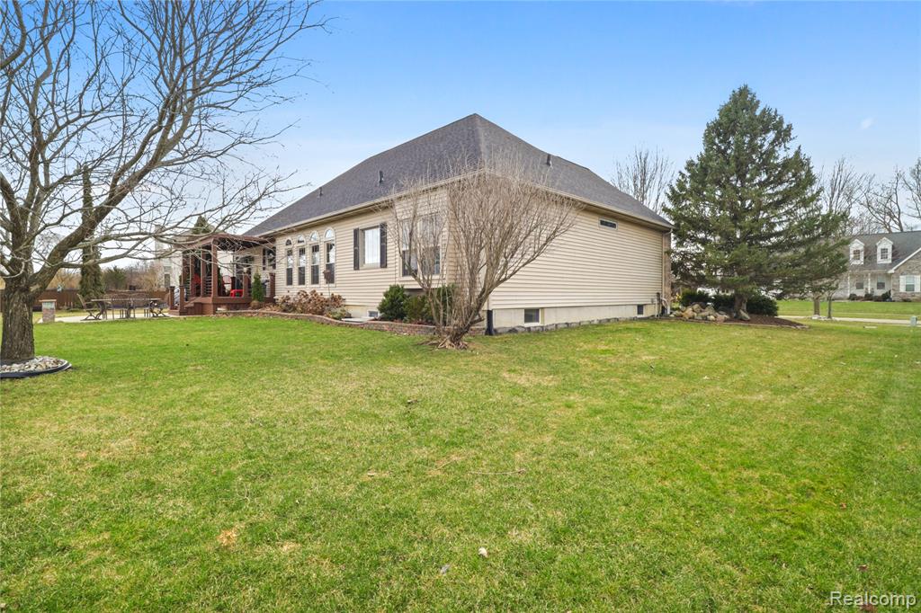 6415 Wailea Court, Grand Blanc, MI 48439 — Photo 45