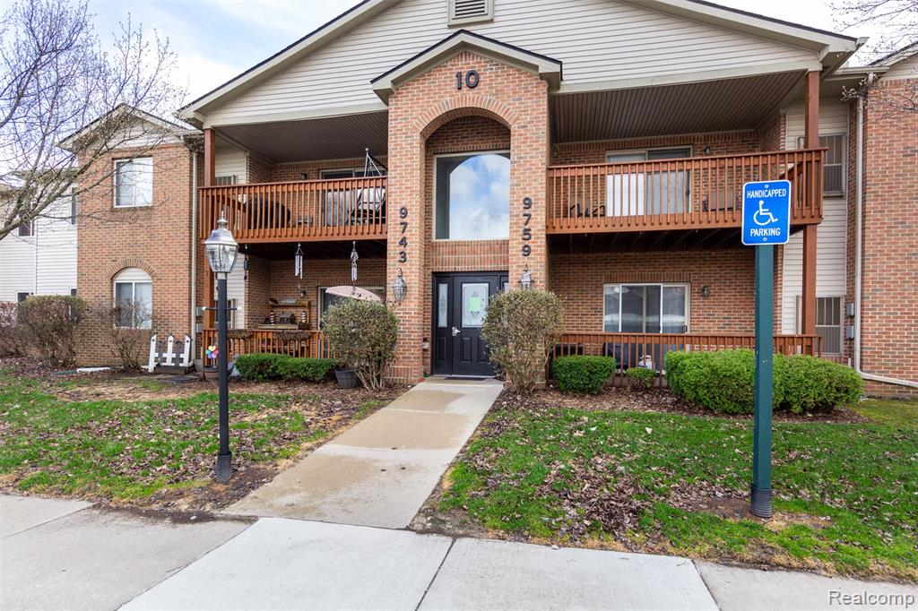 9747 Wildflower Court, Van Buren, MI 48111 — Photo 3