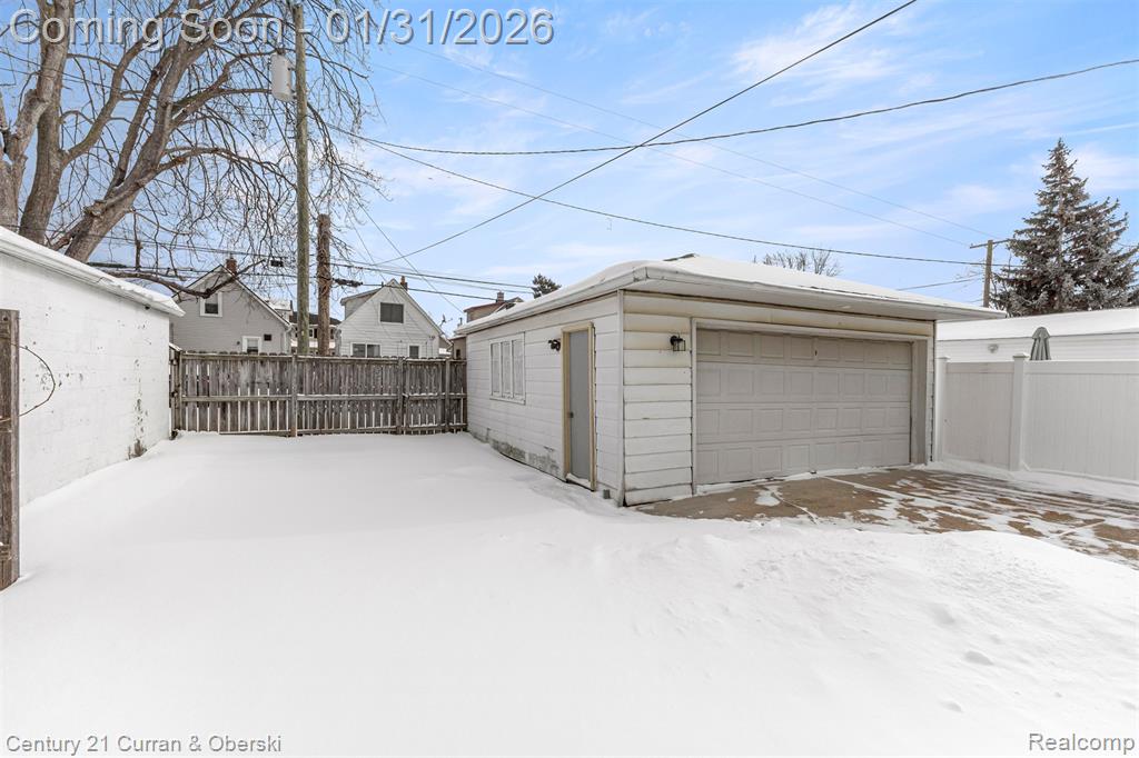 893 Cora Street, Wyandotte, MI 48192 — Photo 25