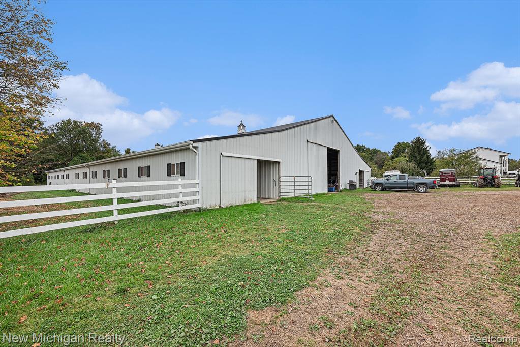 5155 CARRIGAN Road, Clyde, MI 48049 — Photo 24