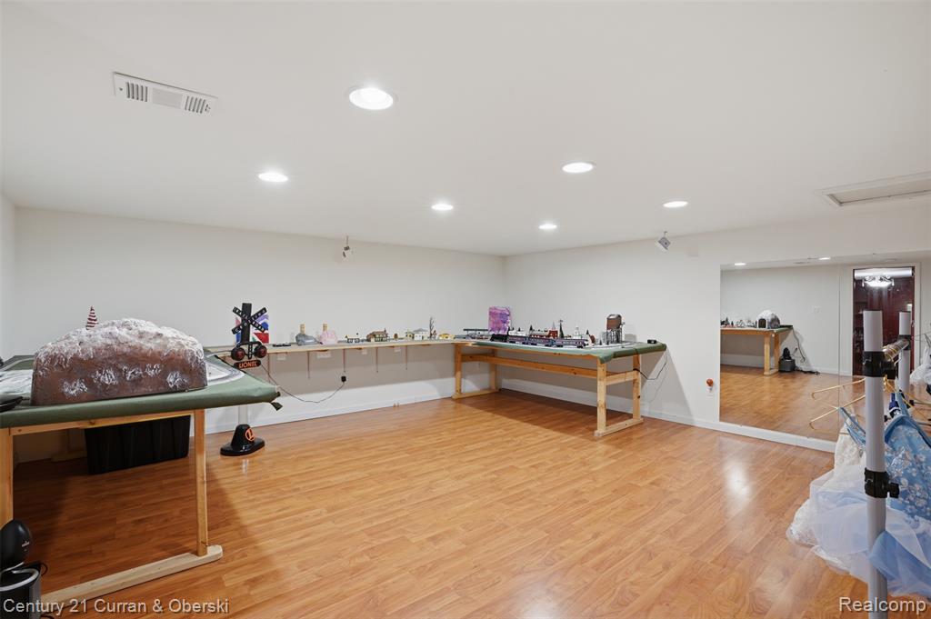 11479 Clyde Road, Fenton, MI 48430 — Photo 30