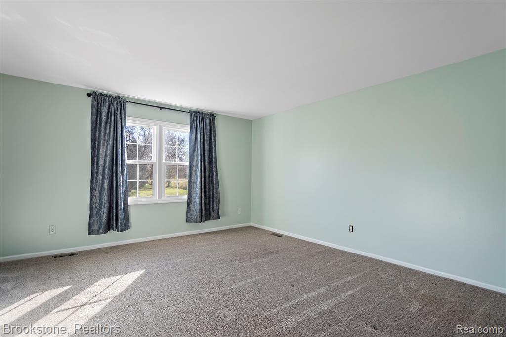 6189 Hall Road, Dryden, MI 48428 — Photo 26